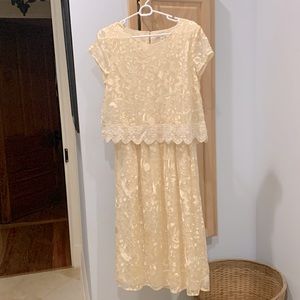 Cold water creek cream embroidery dress